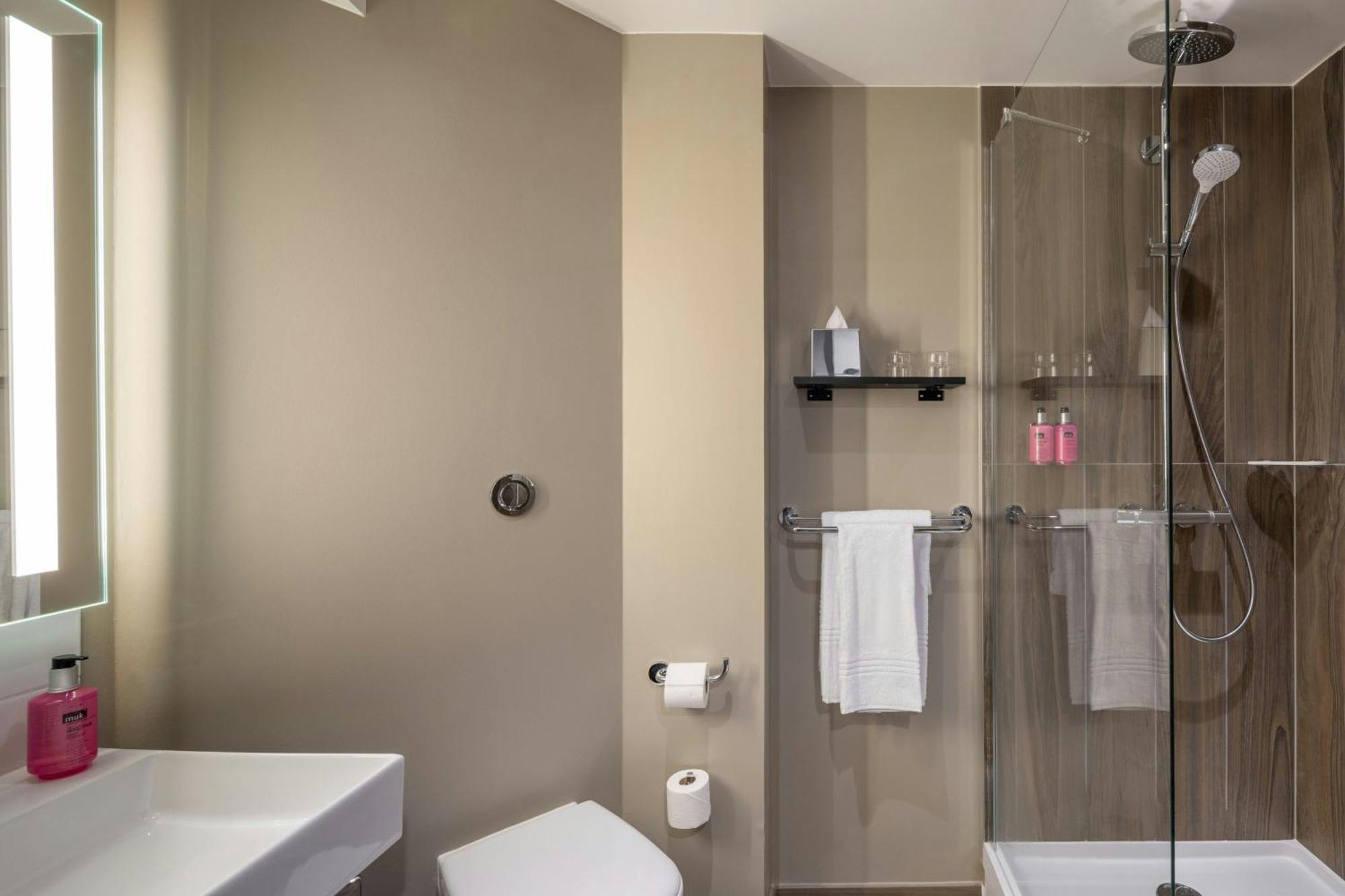 Moxy Paris Clamart Ngoại thất bức ảnh